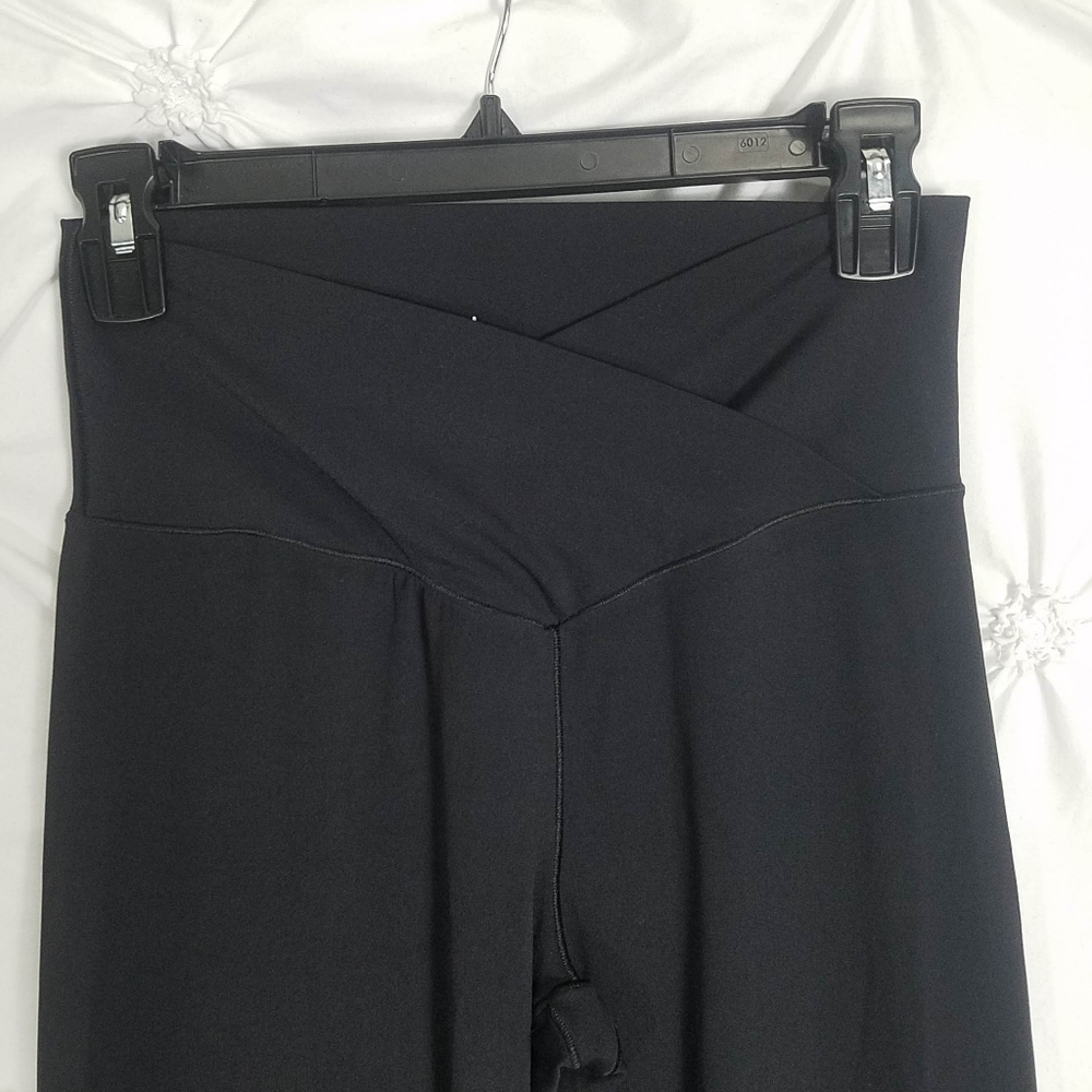Sunzel Cross Waist Black Flared Legging - Picture 6 of 7